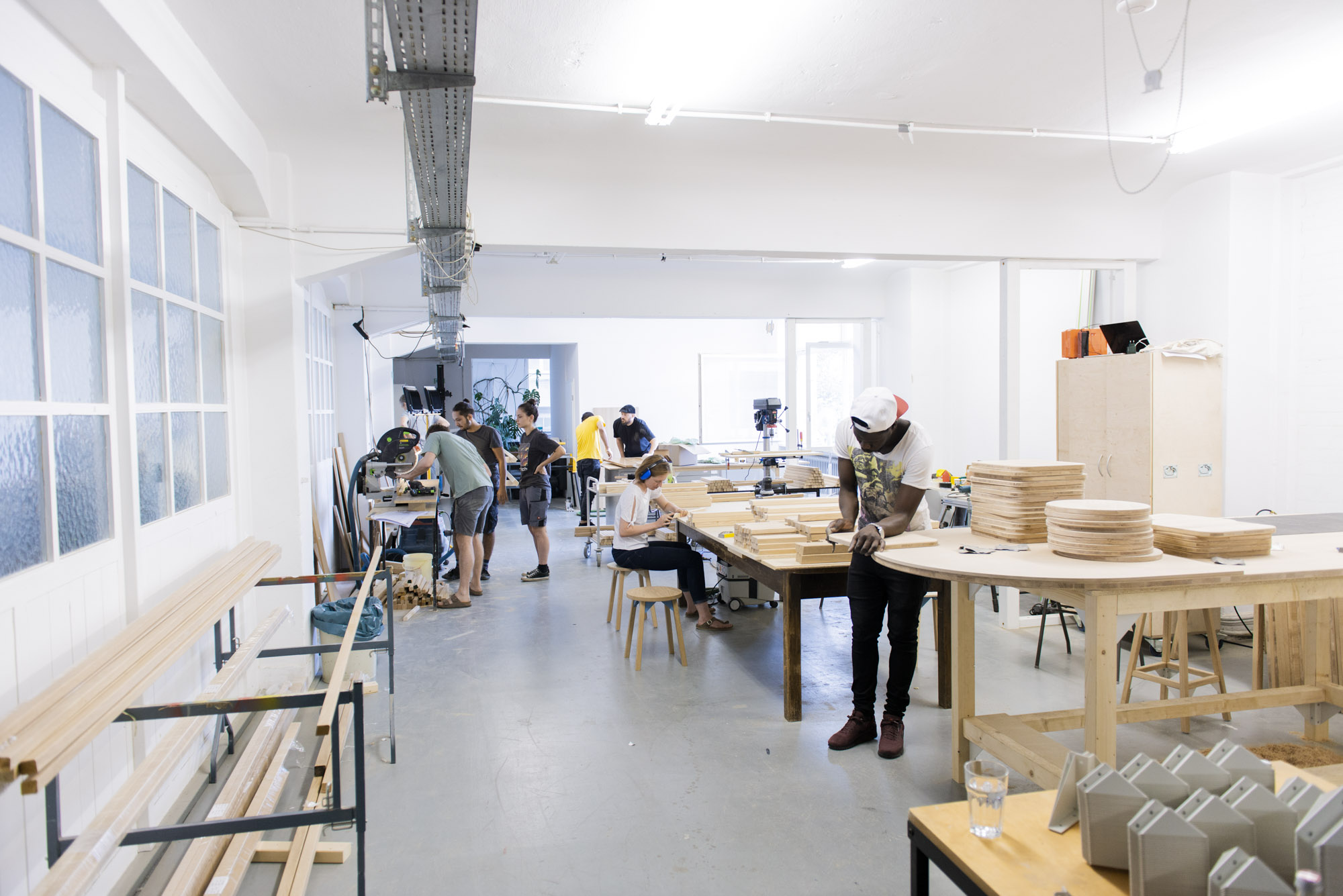 KÃ¼nstlerhaus Stuttgart | We are building furniture with Simon Jones Studio